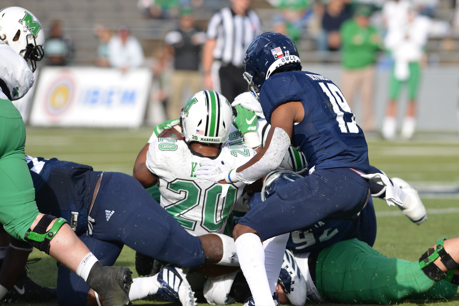Rice Football, Tre'shon Devones